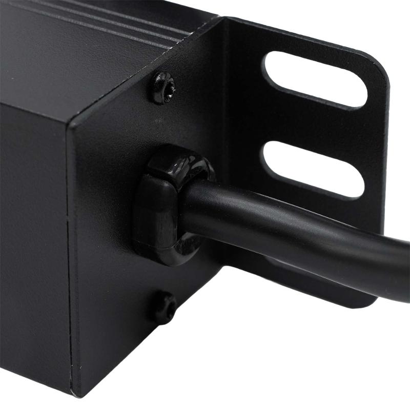 Блок розеток для 19" шкафов, 8 розеток Schuko | R519SH8 | DKC