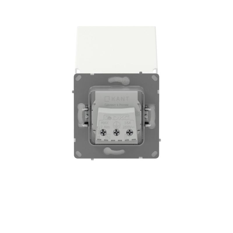 Розетка силовая KANT IP44 2P+E защ. шторки с крышкой бел. магнолия DKC 7000013