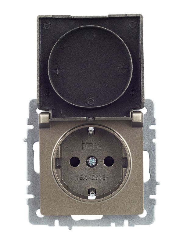 Розетка BRITE РСбш10-3-44-БрШ 16А IP44 с заземл. защ. шторки с крышкой механизм шампань IEK BR-R16-16-44-K37