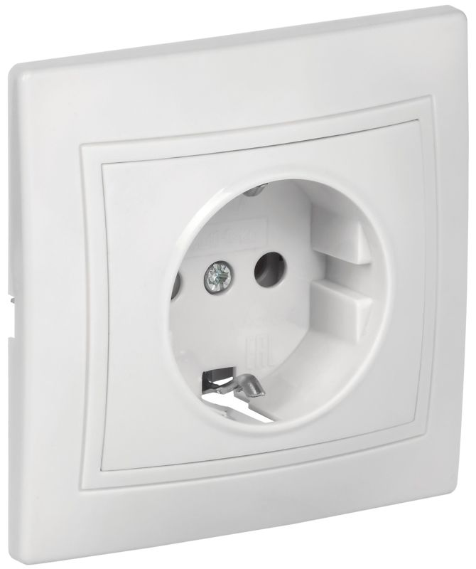 Розетка 1-м СП Кварта РС10-3-КБ 16А IP20 с заземл. без защ. шторок бел. GENERICA ERK14-K01-16-DM